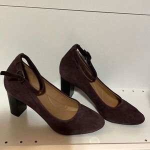 Clark’s Plum Suede Mary Jane Pumps